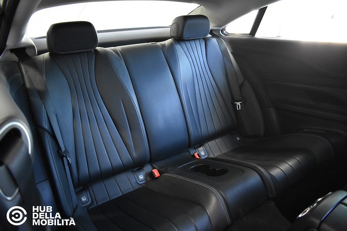 MERCEDES-BENZ E 220 d 4Matic Sport